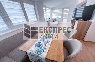 Furnished, completely renovated 3 bedroom apartment, Regional hospital