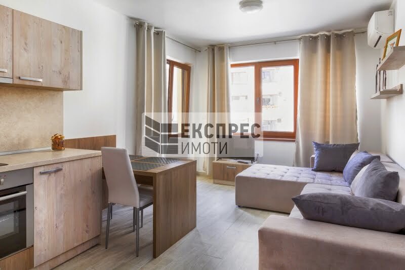 Möbliert 1 Schlafzimmer Wohnung