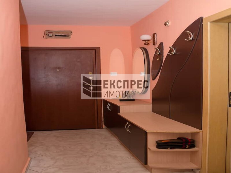 Rentals 2 bedroom apartment Regional hospital Var 700 € - Varna