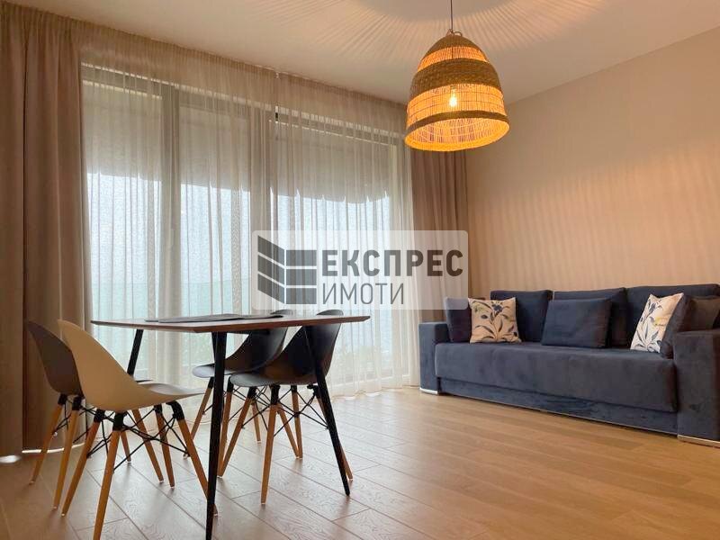 1 Schlafzimmer Wohnung