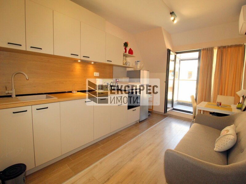 New, Furnished 1 bedroom apartment