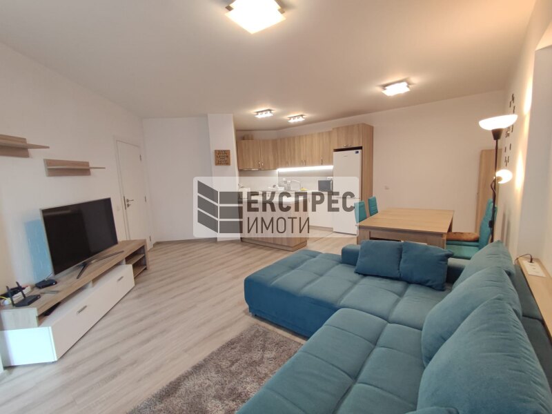 New, Furnished 1 Schlafzimmer Wohnung