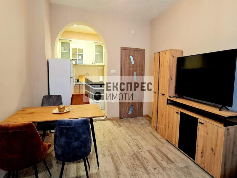 New, Furnished 1 bedroom apartment