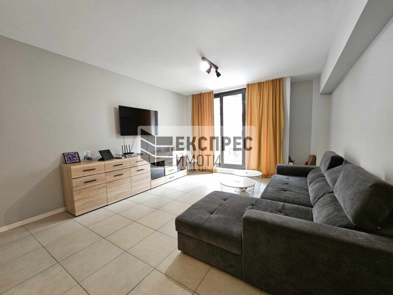 Luxury, Furnished 2 bedroom apartment