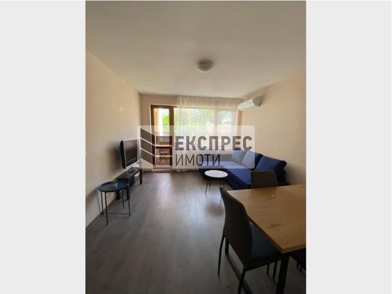 Möbliert 1 Schlafzimmer Wohnung