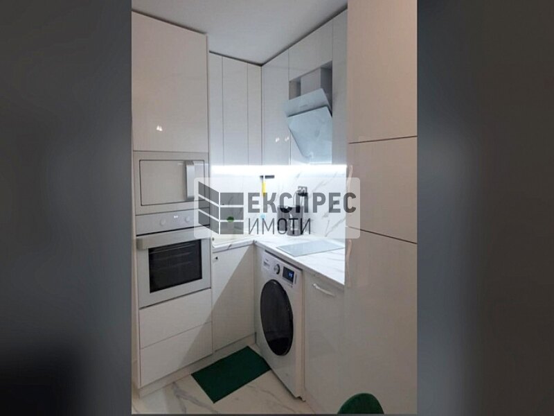 Furnished 2 Schlafzimmer Wohnung