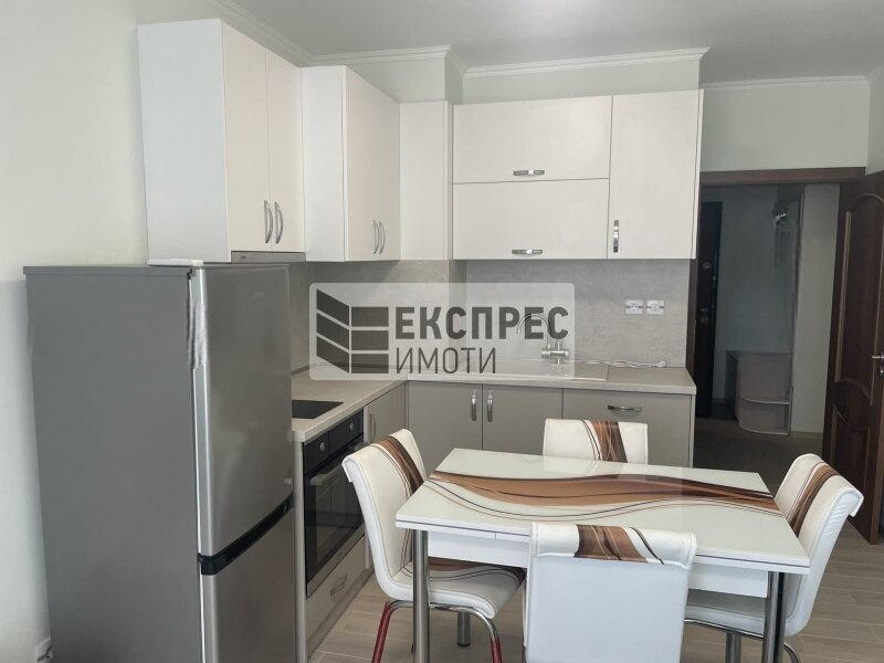 Furnished 2 bedroom apartment