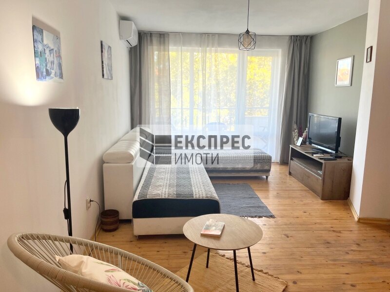 Furnished 1 bedroom apartment