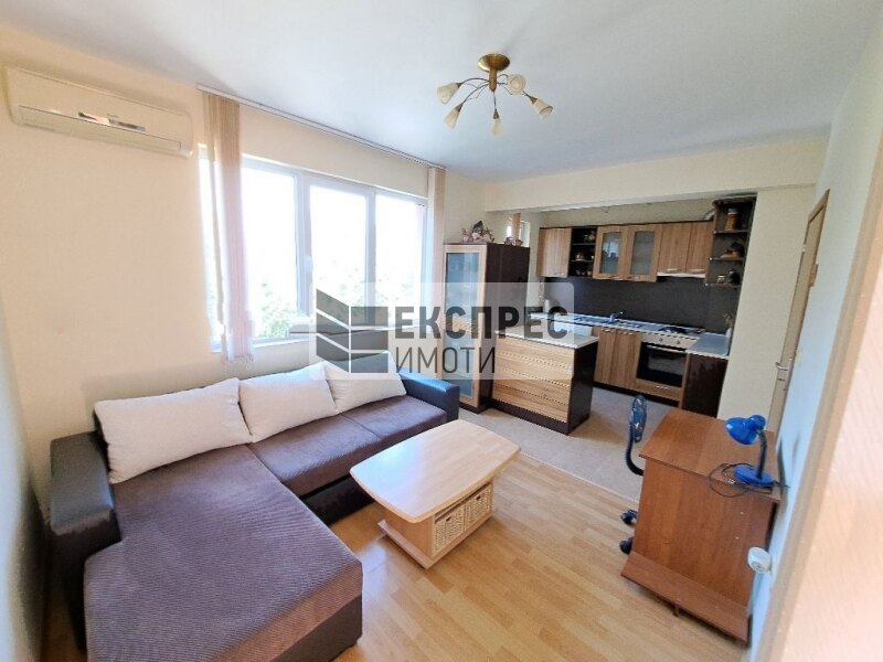  1 Schlafzimmer Wohnung