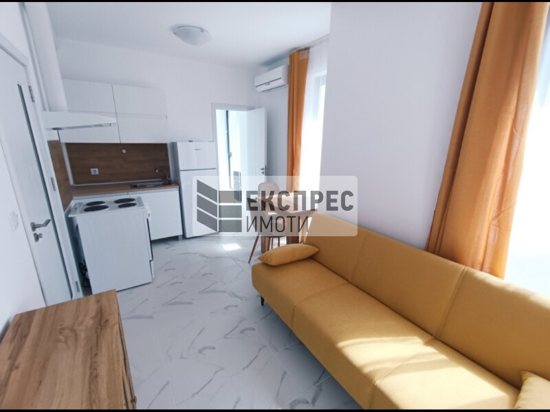 1 Schlafzimmer Wohnung