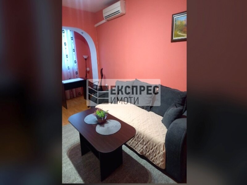 Furnished 1 bedroom apartment