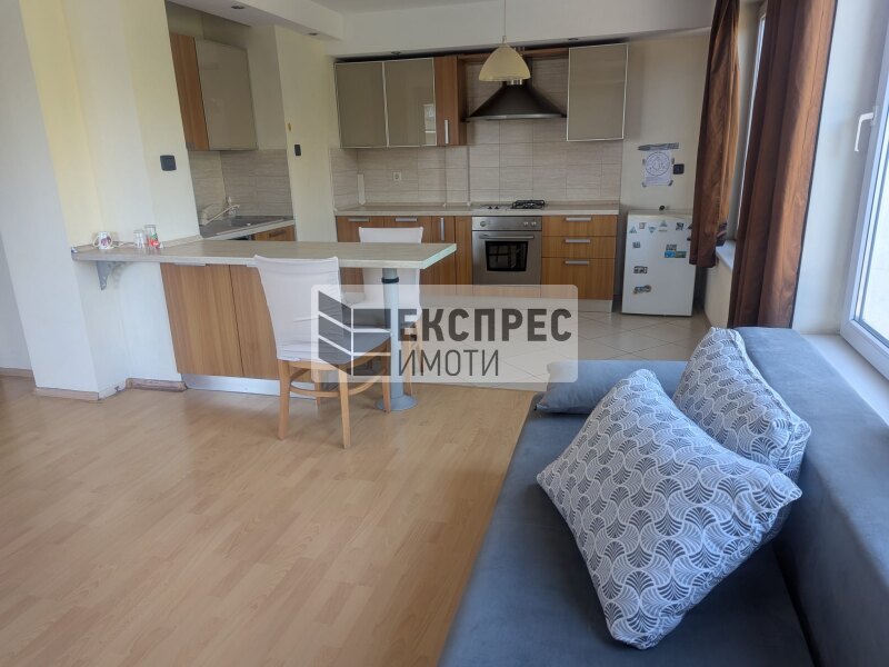 Furnished 1 bedroom apartment