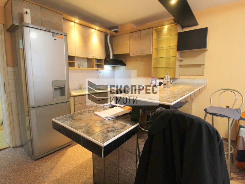 Furnished 1 bedroom apartment