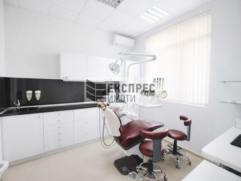  Dental studio