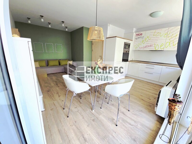 Luxury Furnished 2 bedroom apartment