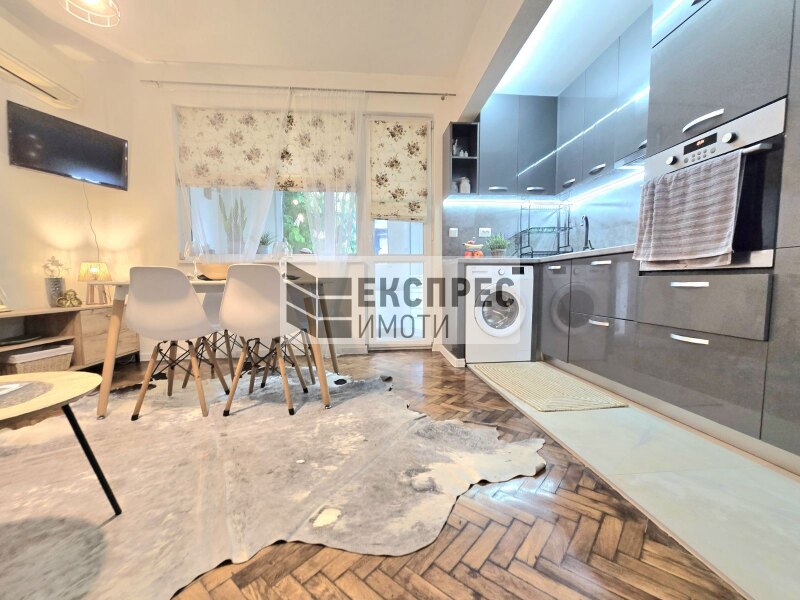 New, Furnished 2 bedroom apartment