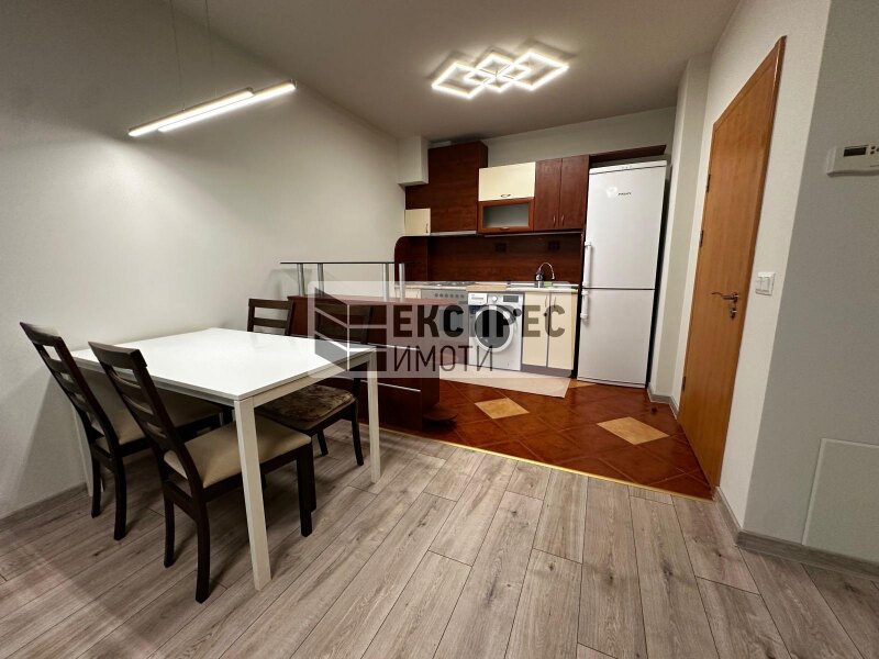 Furnished 2 bedroom apartment