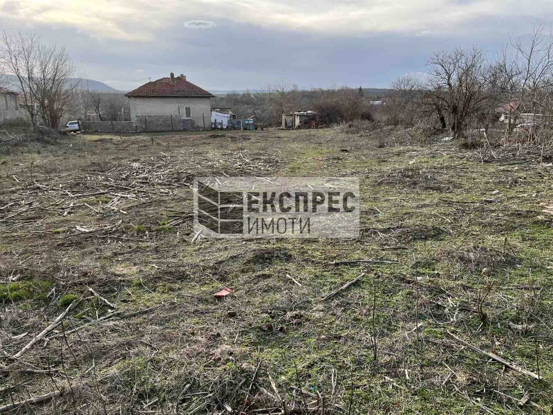 Plot of land Plot