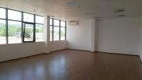 Unfurnished Büro, Metro