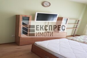 Обзавeден Двустаен апартамент, Окръжна болница