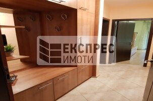 Обзавeден Двустаен апартамент, Окръжна болница