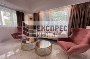 Neu, Luxus, Möbliert 2 Schlafzimmer Wohnung, Greek area