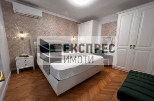 Neu, Luxus, Möbliert 2 Schlafzimmer Wohnung, Greek area