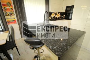  2 Schlafzimmer Wohnung, Asparuhovo