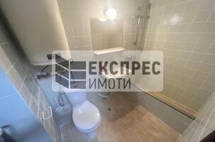 Обзаведен Двустаен апартамент, Червен площад