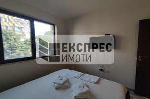 Нов, Обзаведен, Двустаен апартамент, Център
