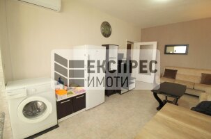 Furnished 2 bedroom apartment, Red Square