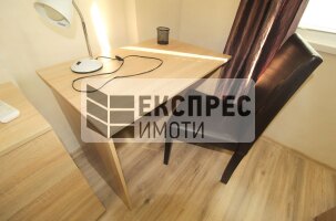 Furnished 2 bedroom apartment, Red Square