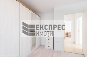  Haus, Evksinograd