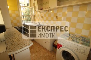 Furnished 1 bedroom apartment, Red Square