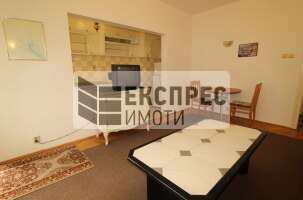 Furnished 1 bedroom apartment, Red Square