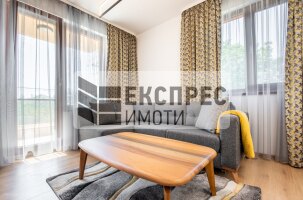 Обзаведен, нов Тристаен апартамент, м-т Траката