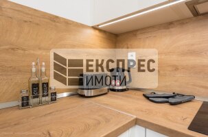 Обзаведен, нов Тристаен апартамент, м-т Траката