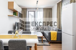 Обзаведен, нов Тристаен апартамент, м-т Траката