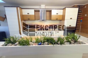 Нов, Обзаведен Двустаен апартамент, Лятно кино Тракия