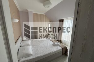 Neu, Möbliert, Luxuriös 2 Schlafzimmer Wohnung, Kabakum