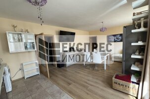 Нов, Обзаведен Двустаен апартамент, Лятно кино Тракия