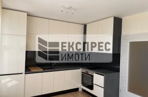 Neu, Möbliert, Luxuriös 2 Schlafzimmer Wohnung, Asparuhovo