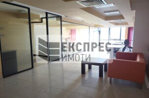  Büro, Izgrev