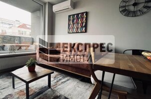  1 Schlafzimmer Wohnung, Vazrazhdane 1