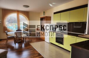 Обзаведен Тристаен апартамент, Морска градина