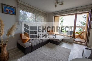 Neu, Möbliert, Luxuriös 2 Schlafzimmer Wohnung, Kabakum