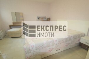  1 Schlafzimmer Wohnung, Vinitsa
