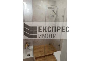 Нов, Луксозен, Обзаведен Тристаен апартамент, Лятно кино Тракия