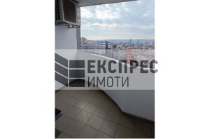 Нов, Луксозен, Обзаведен Тристаен апартамент, Лятно кино Тракия