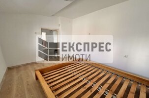 Unmöbliert, 1 Schlafzimmer Wohnung, Farmers' Market